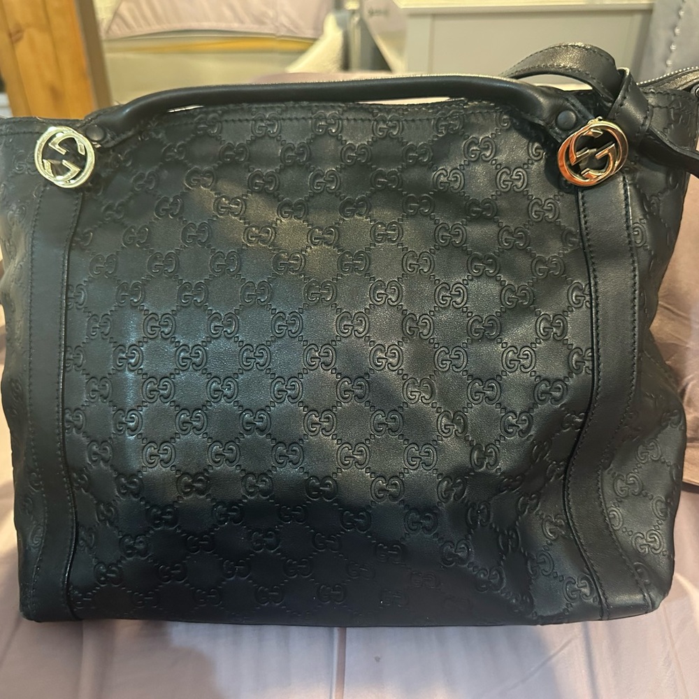 Gucci Miss GG embossed black tote